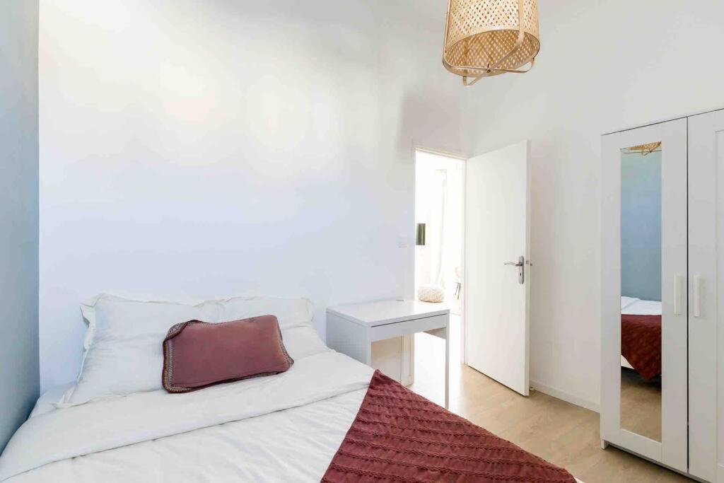 Appart Cosy A 1' Du Cours Julien Marseille Exterior photo