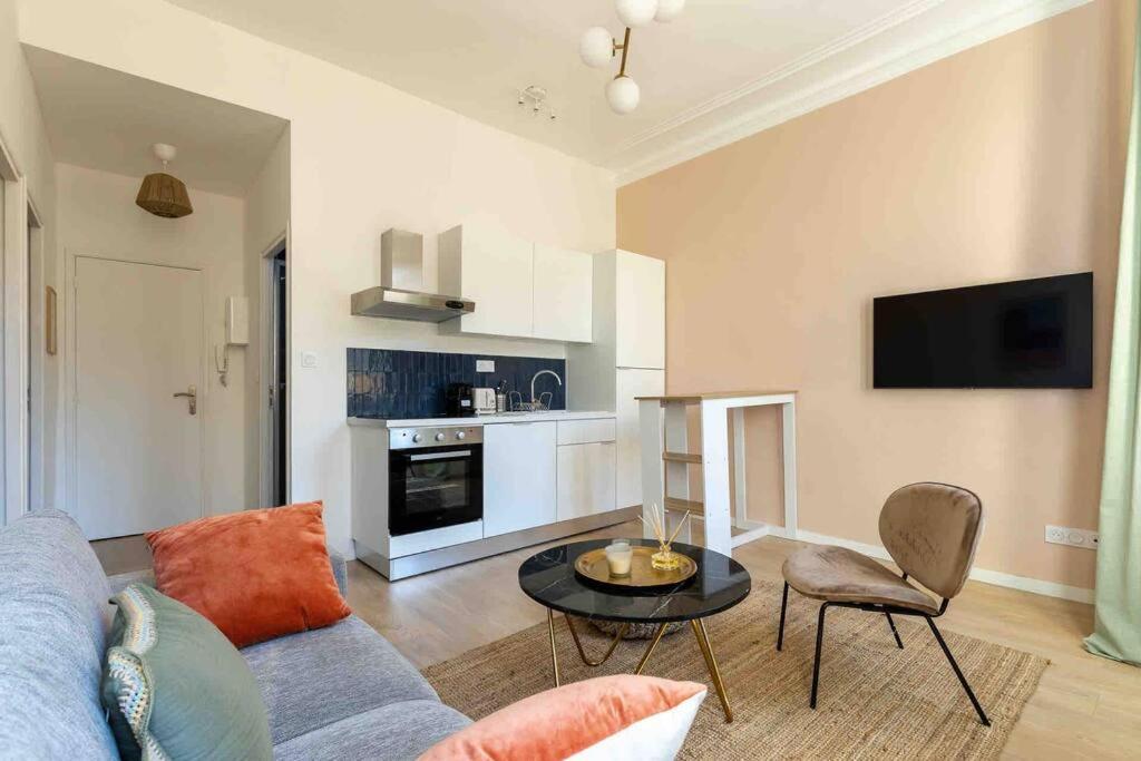 Appart Cosy A 1' Du Cours Julien Marseille Exterior photo